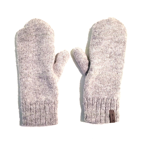buls Accessories - 3 for 30! Women's warm wool mittens size medium to xl in gray
